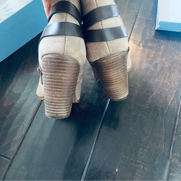 Sexy Unity by Carlos Santana Women’s Hyland brown ankle boots size 8 - Picture 4 of 14